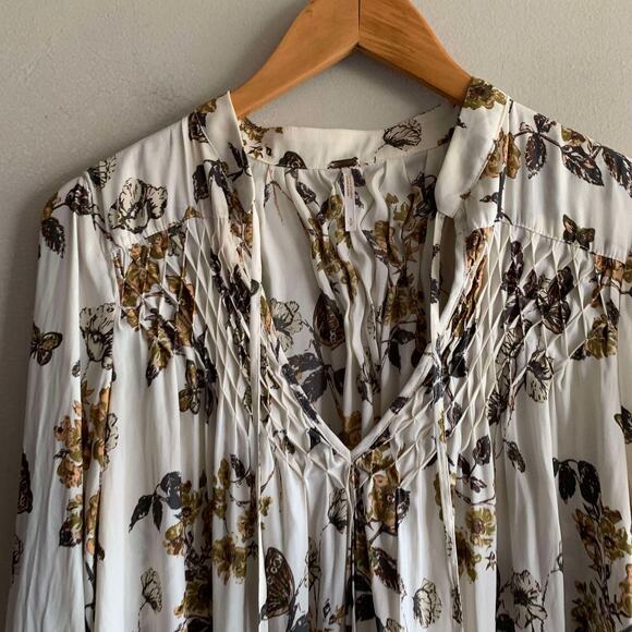 Free People Pebble Crepe So Fine Floral Smocked Tunic Top $108 Size S Small - Picture 4 of 6